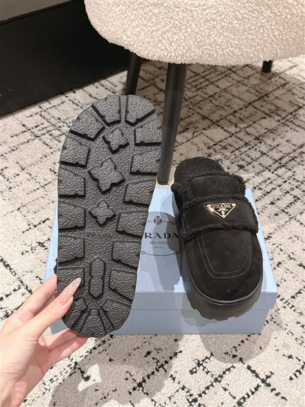 2025126104415989 270